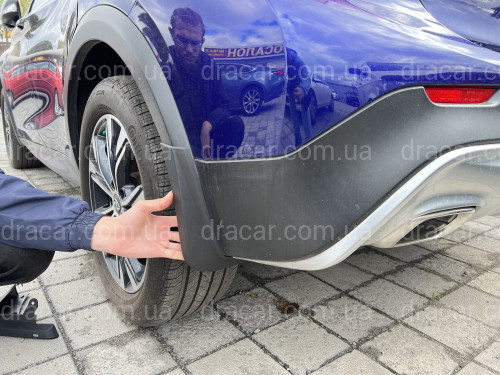Бризковики Infiniti QX30 2016-2021 комплект 4 шт. артикул 7409