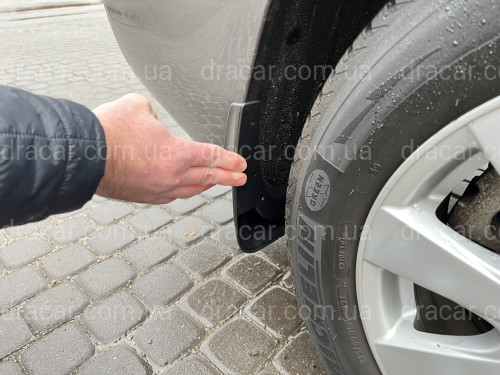 Бризковики Toyota Camry 40 2006-2012 оригінальний дизайн комплект 4шт. артикул 7574