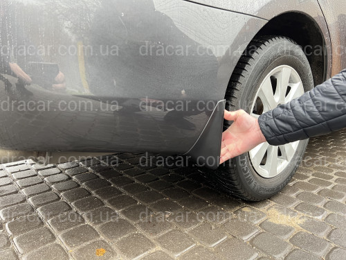 Бризковики Toyota Camry 40 2006-2012 оригінальний дизайн комплект 4шт. артикул 7574