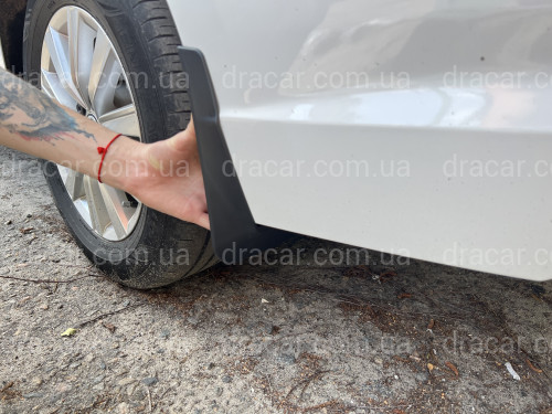 Бризковики Volkswagen E-Lavida 2019+, комплект 4шт. артикул 8003