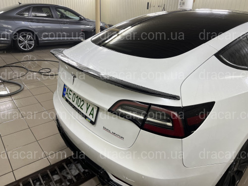 Комплект обвісу Tesla Model 3 2017- ABS пластик, колір чорний глянець артикул 7979