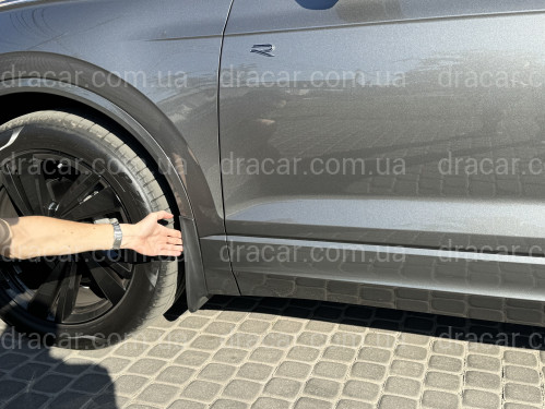 Бризковики Volkswagen Touareg 2018+ комплект 4шт артикул 6903