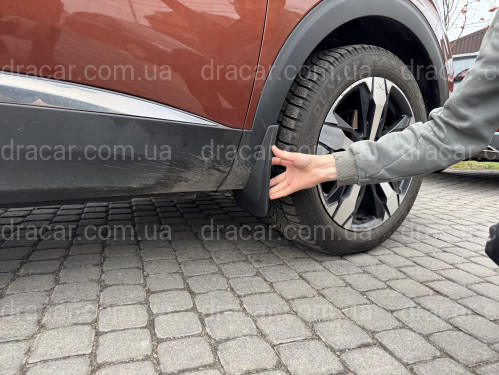 Брызговики Peugeot 3008 / 4008 2017-2020, комплект 4шт. артикул 7845