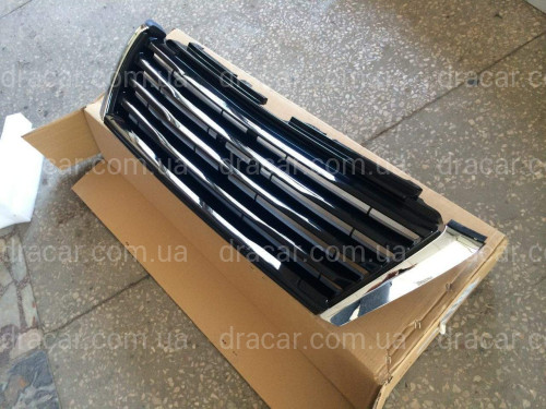 Решітка радіатора Double Eight Toyota Land Cruiser Prado 150 2013- колір чорний артикул 5348