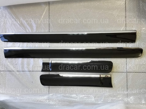 Молдінги на двері Toyota Land Cruiser Prado 150 / Lexus GX 460 колір чорний артикул 5378
