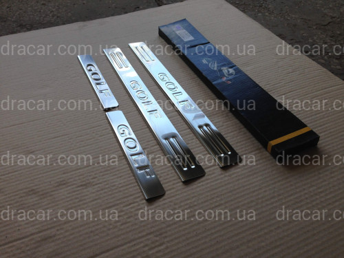 Накладки на пороги Volkswagen Golf 5 2004-2009 артикул 5129