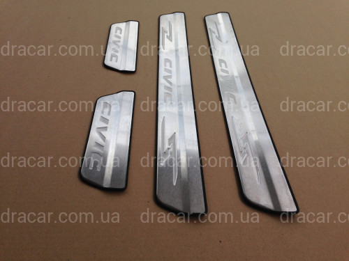Накладки на пороги Honda Civic 2012- артикул 5151