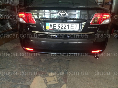 Габаритні вогні Toyota Avensis 2009-2012 артикул 4019