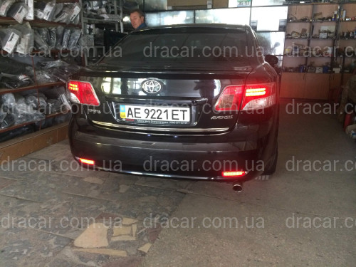 Габаритні вогні Toyota Avensis 2009-2012 артикул 4019
