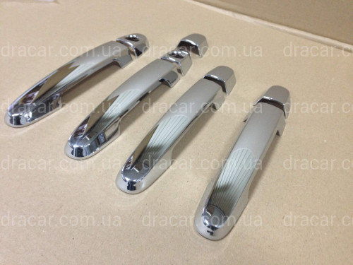 Накладки на ручки WELLSTAR Toyota Corolla 02-12 / Auris 07-12 / Camry 30 02-06 / Rav-4 00-05 / Yaris 05-12 / Hilux 05-12 / Terios 06 - хромований пластик 4шт. звичайний ключ артикул 5180
