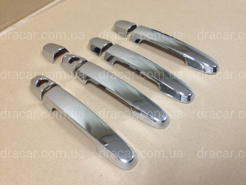 Накладки на ручки WELLSTAR Toyota Corolla 02-12 / Auris 07-12 / Camry 30 02-06 / Rav-4 00-05 / Yaris 05-12 / Hilux 05-12 / Terios 06 - хромований пластик 4шт. звичайний ключ артикул 5180