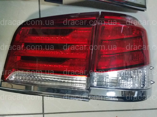 Задні ліхтарі рестайлінг Lexus LX 570 2012-2015 червоно-білі (комплект 4шт.) артикул 6249