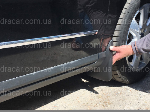 Бризковики Volkswagen Passat B6 седан / універсал 2006-2010, комплект 4 шт артикул 5354
