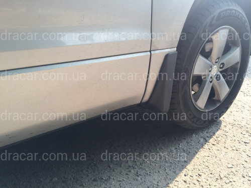 Бризковики передні Suzuki Grand Vitara 2006-2015 комплект 2 шт артикул 6529