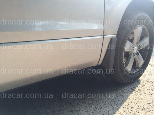 Бризковики передні Suzuki Grand Vitara 2006-2015 комплект 2 шт артикул 6529