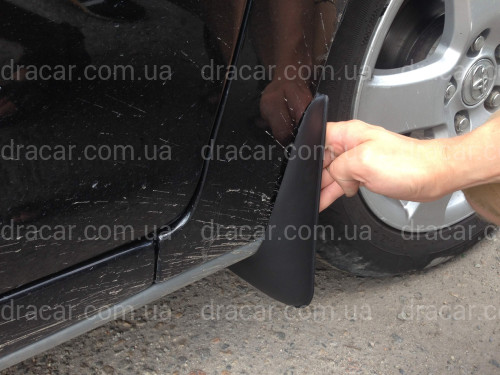 Бризковики передні Toyota Camry 30 2002-2005 комплект 2 шт артикул 6586