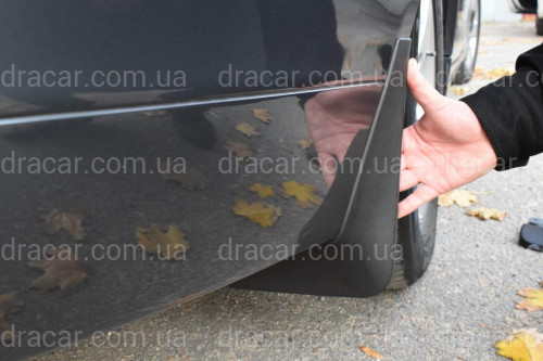 Бризковики BMW 5 Series E60 2004+ комплект 4 шт. артикул 5476