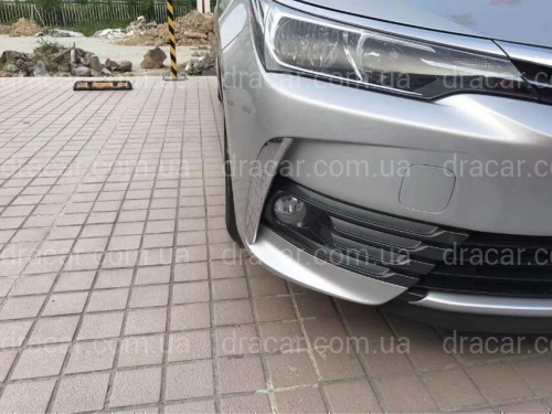 Хром накладки на бампер Toyota Corolla рестайлінг 2016-(хромований пластик) 2 частини артикул 6751