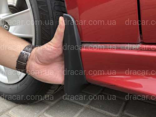 Бризковики Mitsubishi Lancer X під поріг (до рейсталінгу) комплект 4 шт. артикул 6820