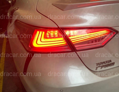 Задні діодні ліхтарі Toyota Camry 70 2018 - димчасті артикул 6880