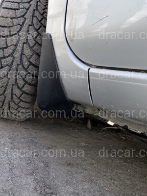Бризковики передні Nissan Leaf 2011-2017 комплект 2шт. артикул 6941