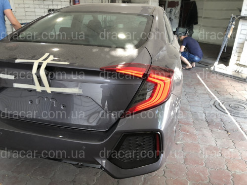 Бампер задній SI Honda Civic 4D 2016-2019 комплектний артикул 6967