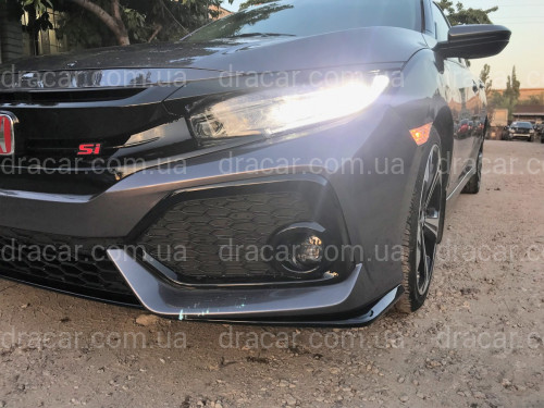 Решітка радіатора SI для Honda Civic 4D тІльки SI / 5D 2016 - з віями, чорний колір (без емблеми) артикул 6968
