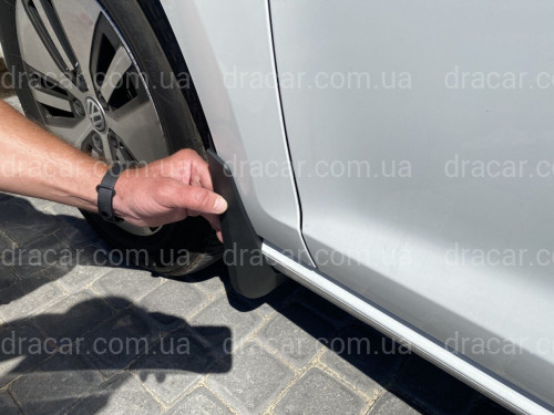 Бризковики Volkswagen Golf 7 2012-2020, комплект 4 шт. артикул 5925