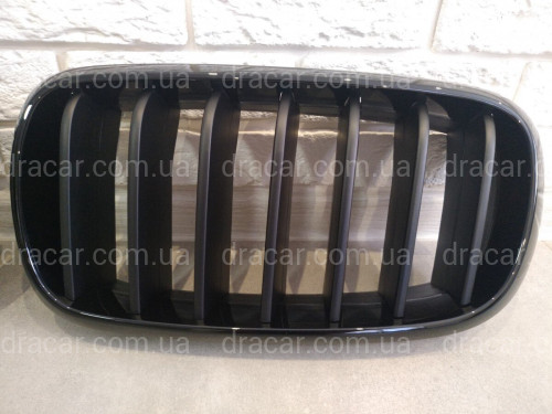 Решітки радіатора ніздрі BMW X5 F15 / F16 2013-2018 2шт. артикул 7171