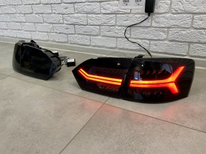 Задні LED ліхтарі стопи Volkswagen Jetta 6 2011-2014 у стилі Audi Black