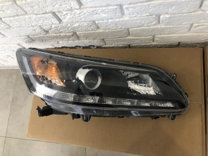 Фара права Honda Accord 9 2013-2015 