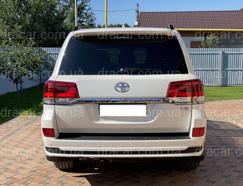 Обвіс спідниця заднього бампера Executive Lounge Toyota Land Cruiser 200 2015-2021 стиль 2019 / 2021 чорний колір артикул 7601
