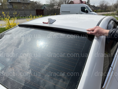 Козирок на скло Hyundai Sonata YF 2010-2015 ABS пластик під фарбування зі стопом артикул 6158