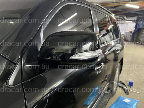 Кришки дзеркал, що замінюються, з поворотами Toyota LC 200 2007-2011 / Lexus LX 570 2008-2011 модель рестайлінг LX 570 2012+ колір чорний артикул 5809