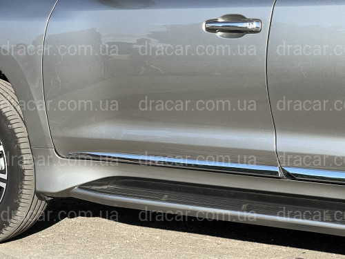 Хромированные молдинги на двери Lexus LX 570 / 450D 2015- артикул 6543