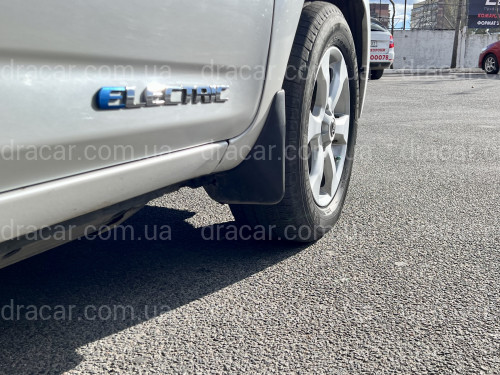 Бризковики передні Toyota Rav-4 2006-2012 комплект 2 шт. артикул 6769