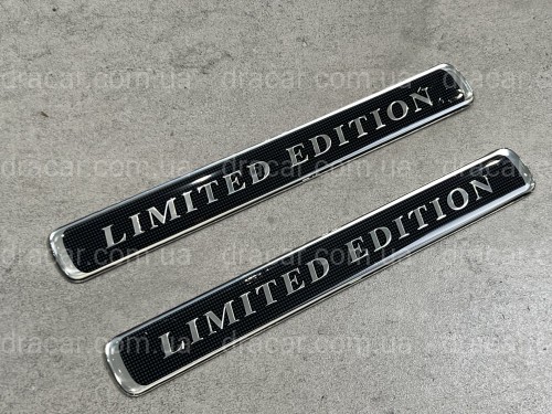 Наклейки на кузов Toyota Land Сruiser LIMITED EDITION 2шт артикул 5843