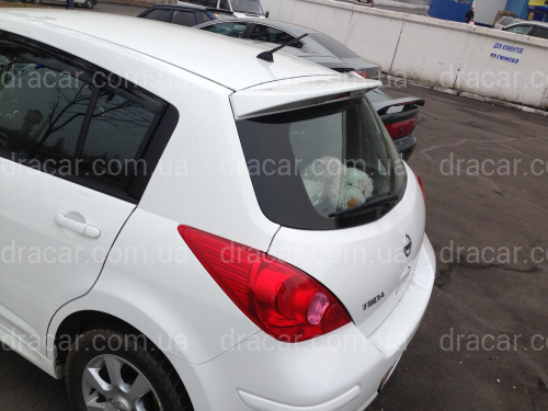 Спойлер козирок Nissan Tiida 2006-2013 ABS пластик під фарбування артикул 6305