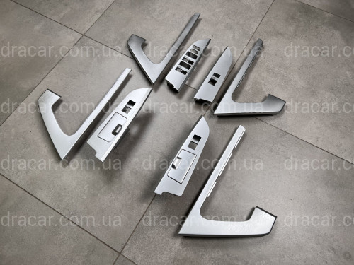 Накладки дверей Toyota Land Cruiser 200  артикул 7940