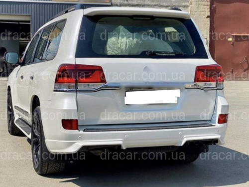 Обвіс кути заднього бампера TRD Toyota Land Cruiser 200 2016-2022 колір чорний артикул 8007