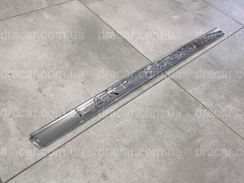 Хром планка на дверь багажника Toyota Land Cruiser 200 2016-2022 артикул 4742