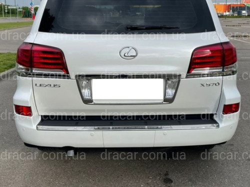 Заглушка бампера під фаркоп (не F-Sport) Lexus LX 570 2012-2015 артикул 6864
