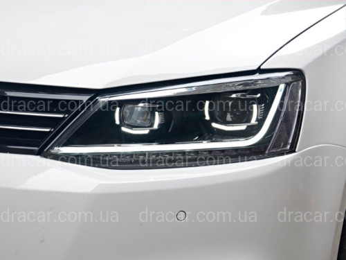 Фари  Volkswagen Jetta 2010-2017 у стилі Passat B8 артикул 7457