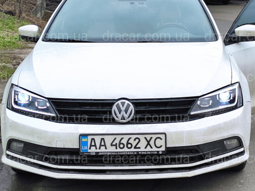 Фари  Volkswagen Jetta 2010-2017 у стилі Passat B8 артикул 7457