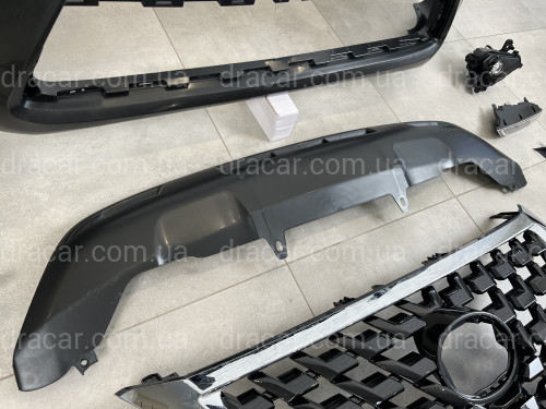 Бампер передній у зборі з решіткою рестайлінг 2020+ Lexus GX460 2014-2023 артикул 1796