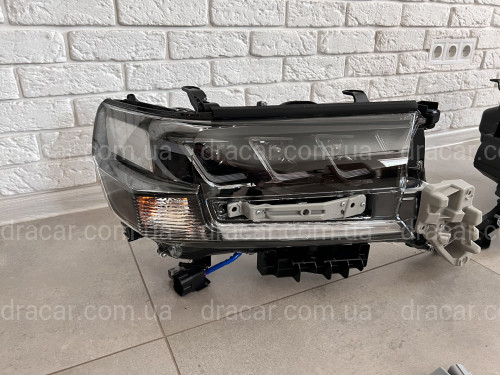 Фари FULL LED 3 лінзи Toyota Land Cruiser 200 2015-2022 (ліва+права) артикул 7654