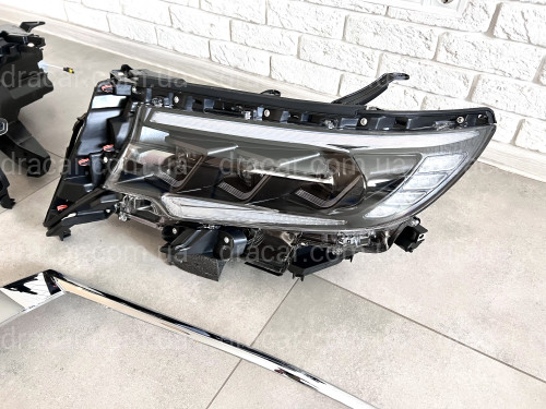 Led фари 3 лінзи Toyota Land Cruiser Prado 150 рестайлінг 2018+ артикул 7014