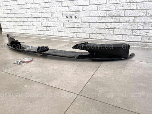 Накладка переднього бампера обвіс M performance BMW 3 series F30 F31 2012-2018 абс пластик, чорний глянець артикул 8074