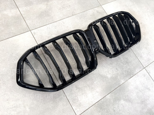 Решітка радіатора ніздрі M-Performance для BMW X6 G06 2019- чорний глянець артикул 8203