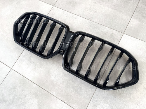 Решітка радіатора ніздрі M-Performance для BMW X6 G06 2019- чорний глянець артикул 8203